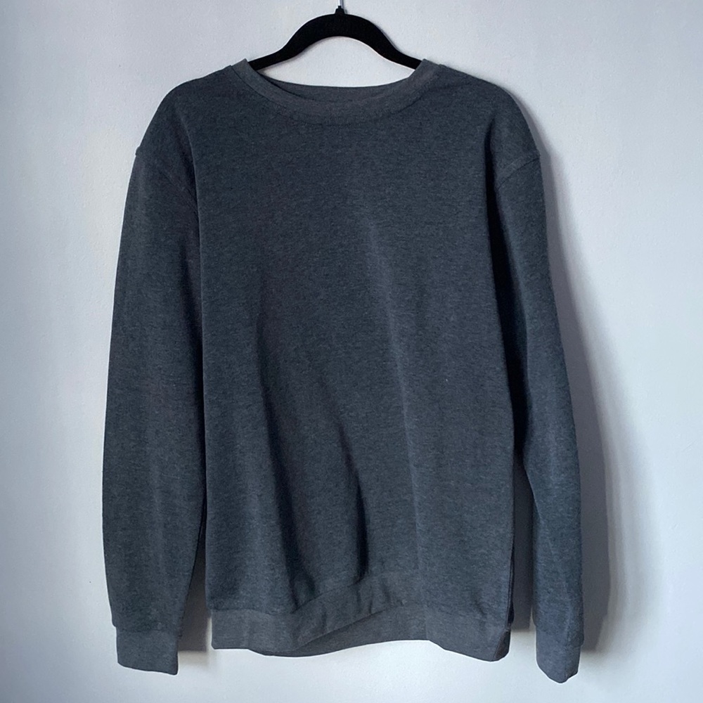 Grey sweater